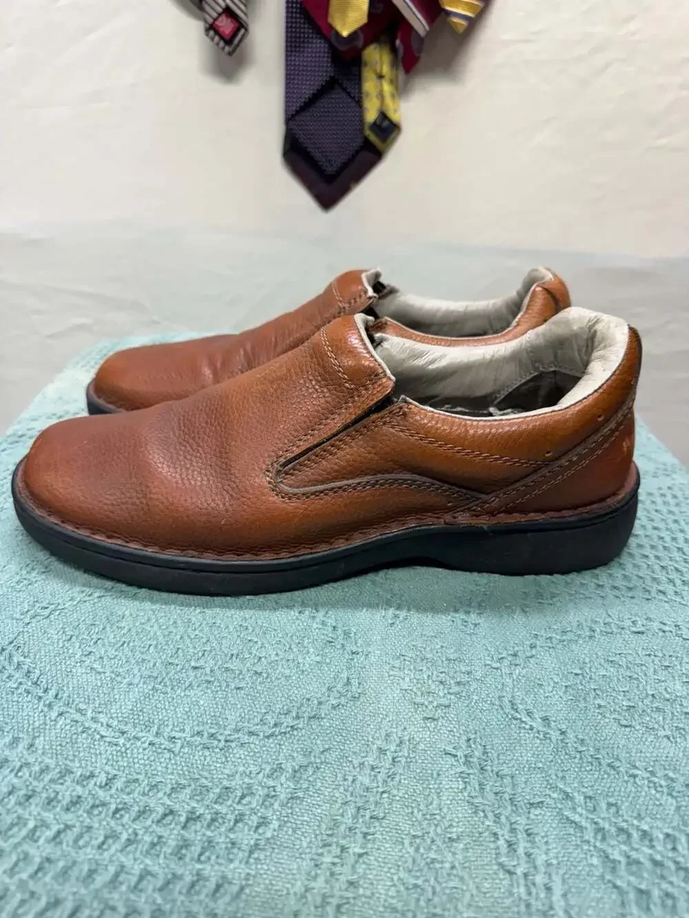 Red Head Brand Co. Genuine Leather Men's Slip-On Shoes